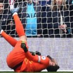 Bakal Absen Buat Tottenham Lloris Cedera Lutut